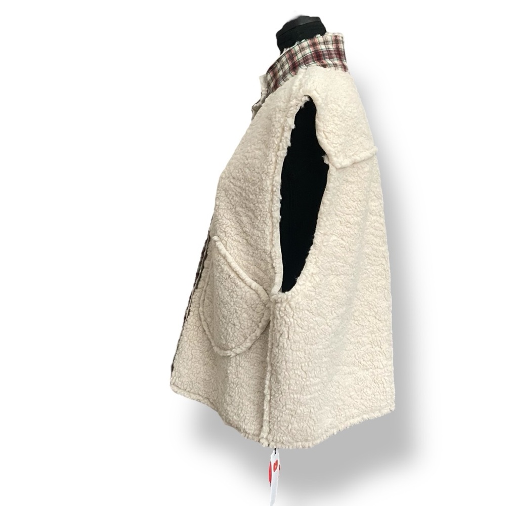 NWT Cozy Cream Sherpa Vest by Cider Snap Front Tartan Plaid Trim Cottage Nordic - Picture 7 of 15